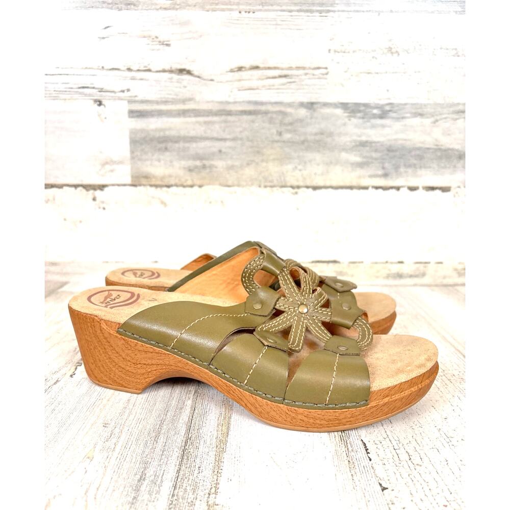 Dansko Womens EU 41/ 10.5 Olive Green Leather Slip On Comfort Heeled Sandals